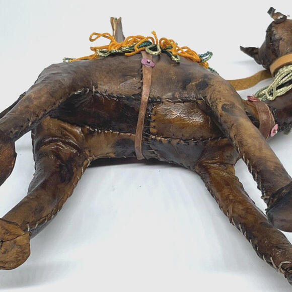 Vintage Nativity Figure Camel 7" Leather Wrapped with Saddle Tassels Sequins - Picture 9 of 9